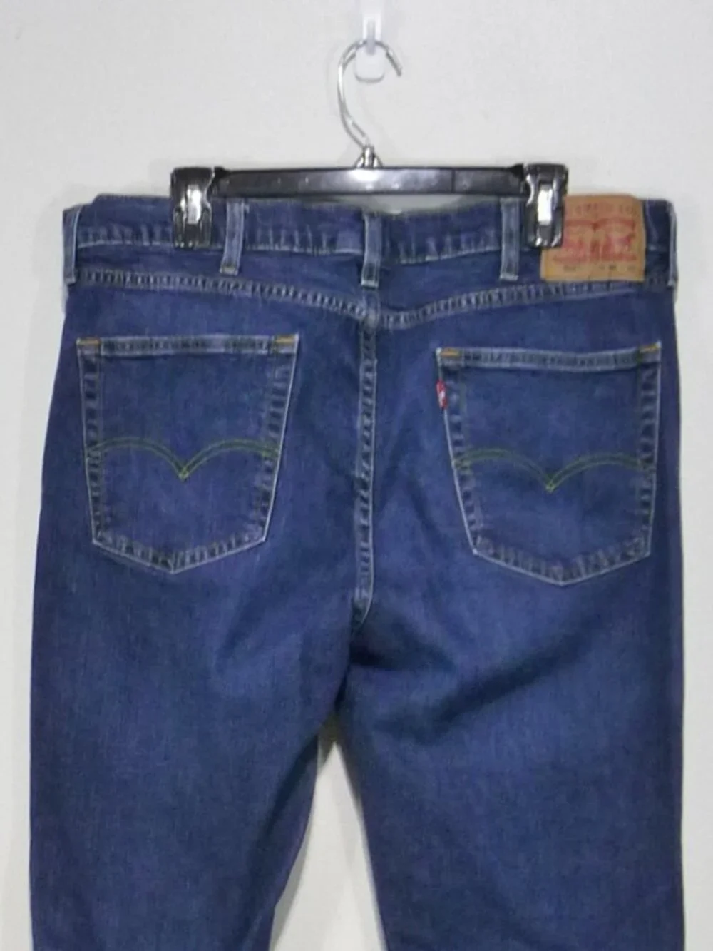 Levi's 514 Straight Fit Jeans Men's 38x32 Medium Wash Denim